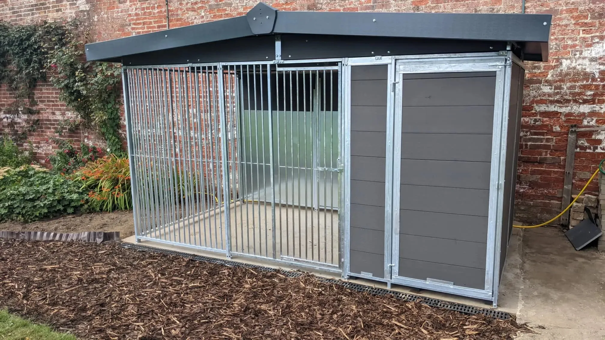 Benchmark Dog Kennel with Apex Roof - Single 12 x 8ft, Eco Thermal Range