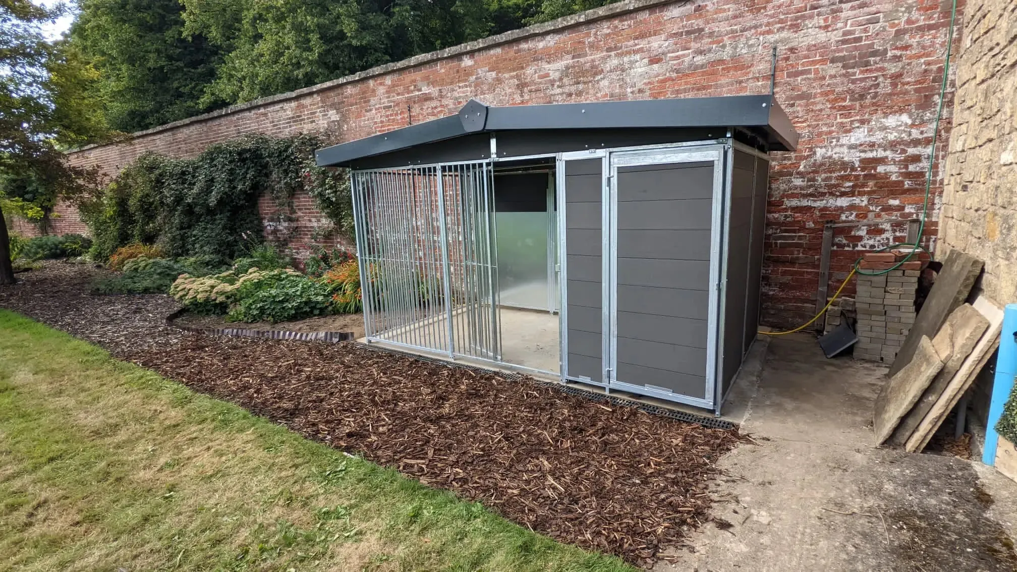 Benchmark Dog Kennel with Apex Roof - Single 12 x 8ft, Eco Thermal Range