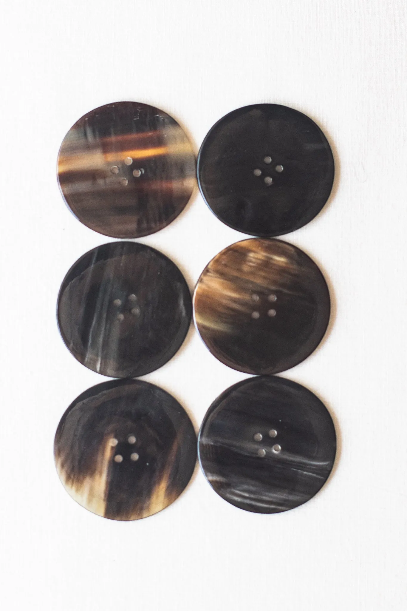 Circular Cow Horn Buttons, 1.5", Obsidian