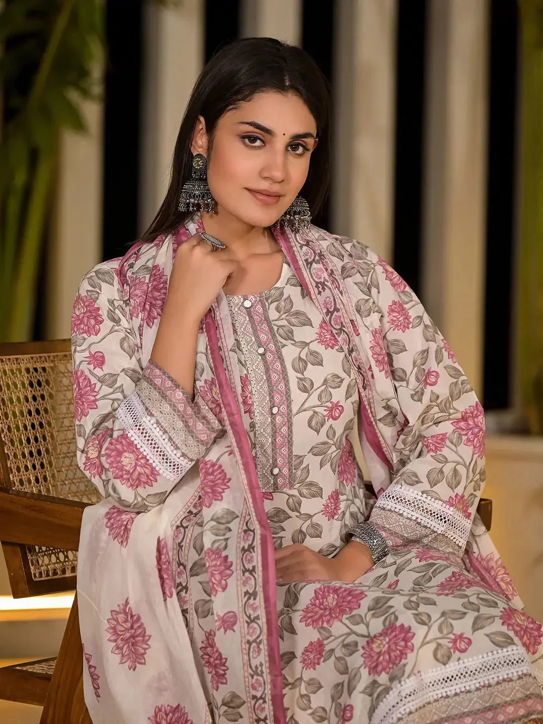 Pink Pure Cotton Floral Print Kurta With Trousers And Dupatta Set