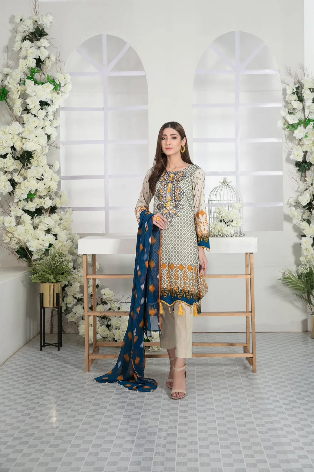 Tawakkal Titania Lawn Collection 2022 – D-7090