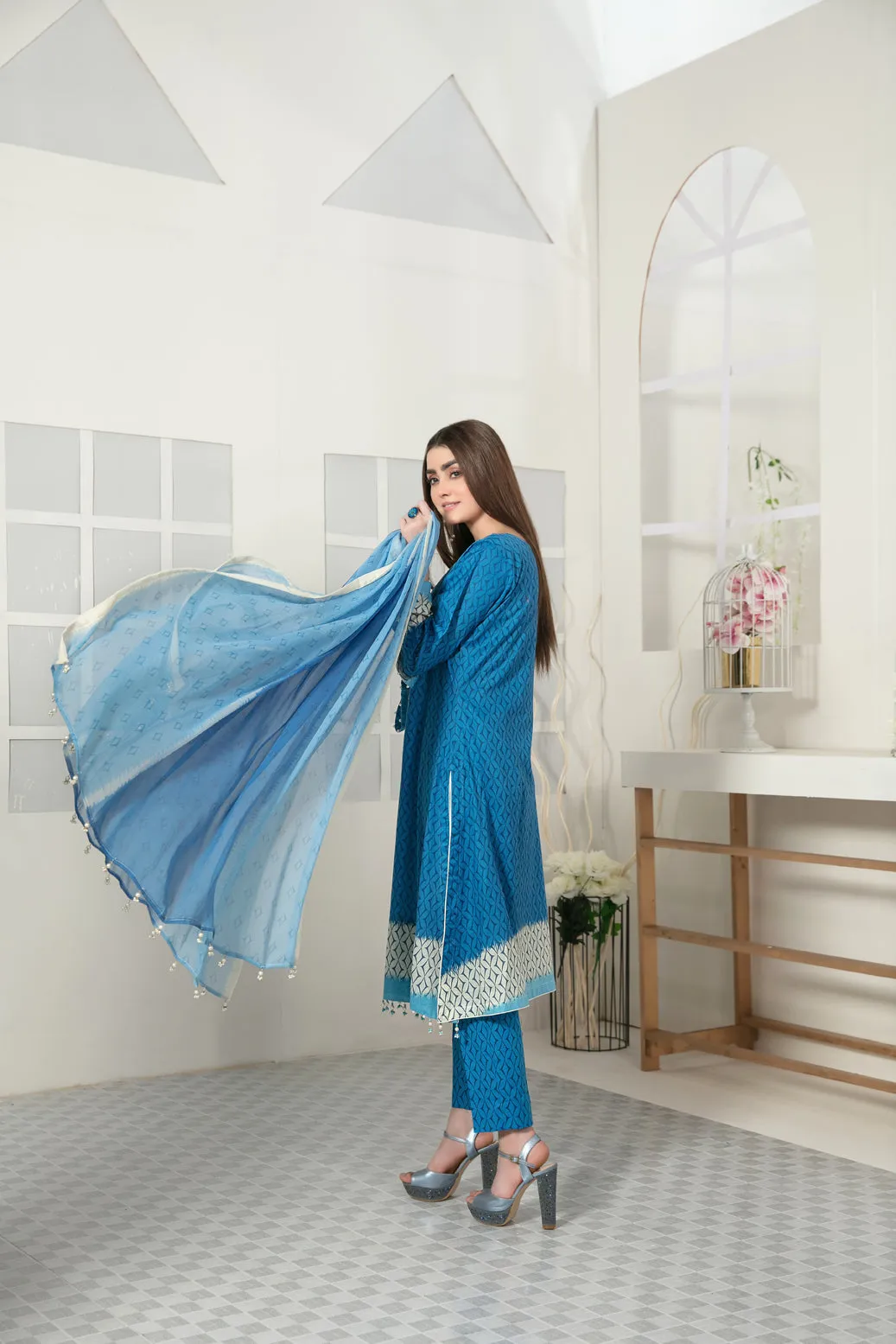 Tawakkal Titania Lawn Collection 2022 – D-7100