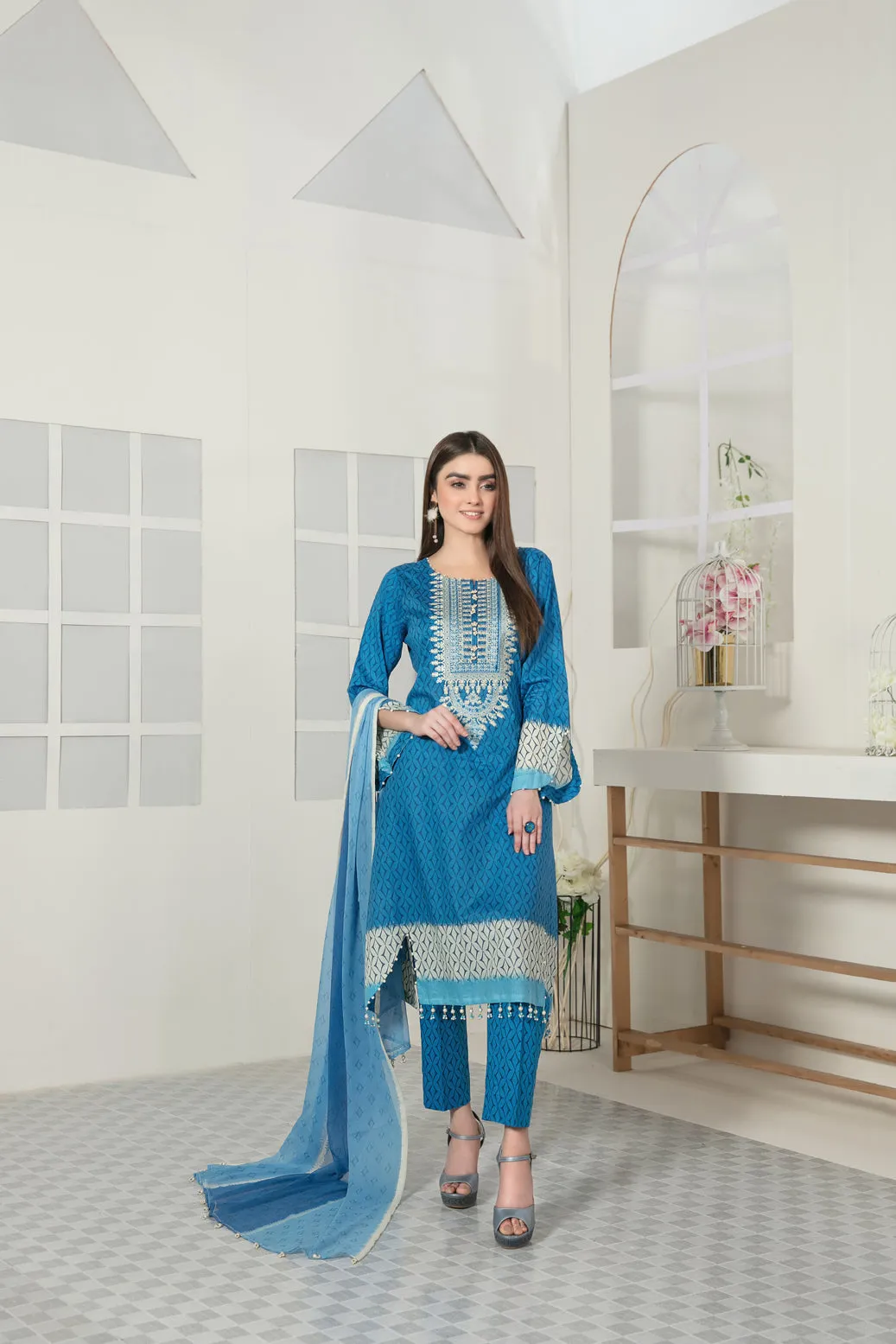 Tawakkal Titania Lawn Collection 2022 – D-7100