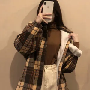 Thick Women Plaid Shirts Long Sleeve Warm Button Up Korean Ladies Tops Vintage Winter Korean Turn Down Collar Female Shirts